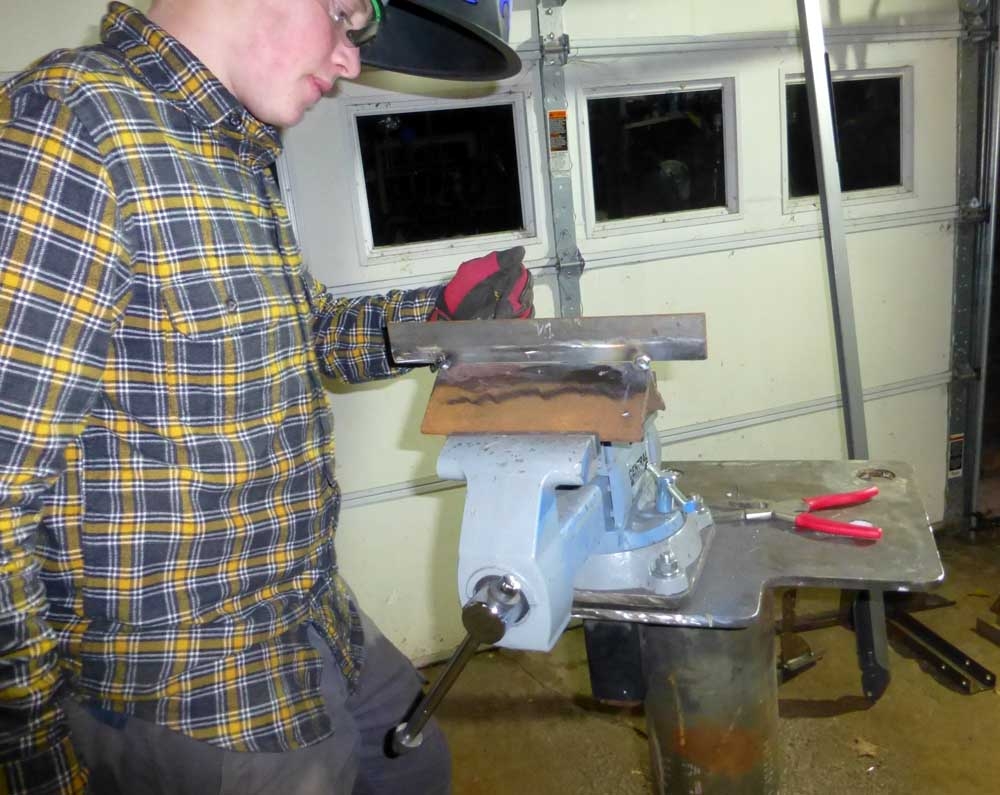 andrewweld0758.jpg
