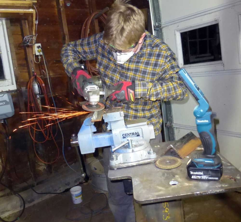 andrewweld56.jpg