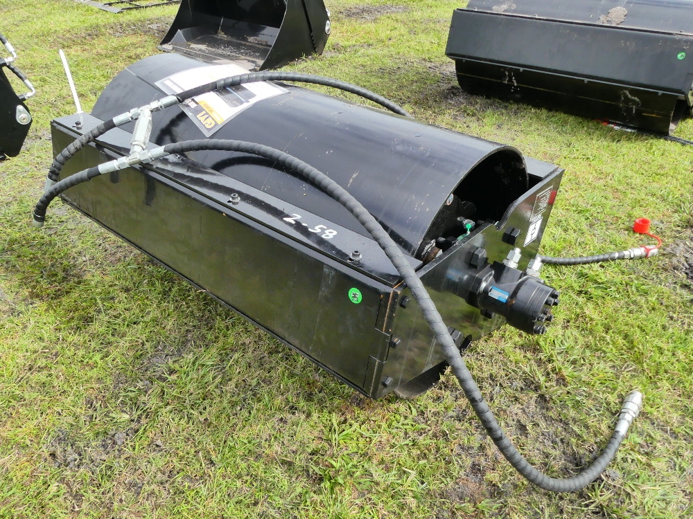 Giyi Mini 39" Vibratory Roller (A57149)