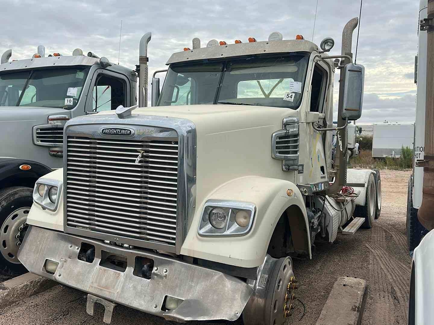 FREIGHTLINER CORONADO(INOPERABLE) (A48992)