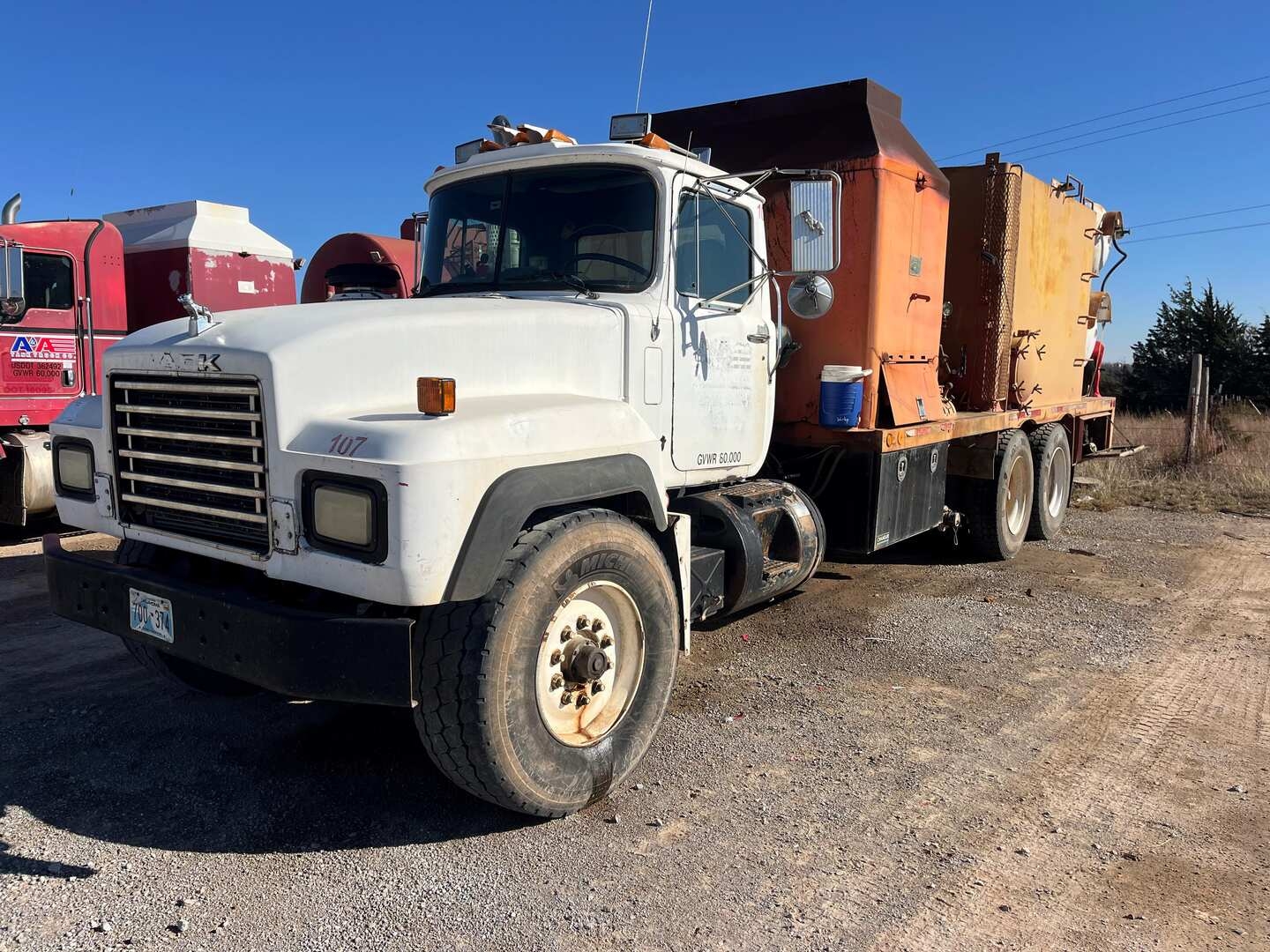 1994 MACK RD688S (A58214)