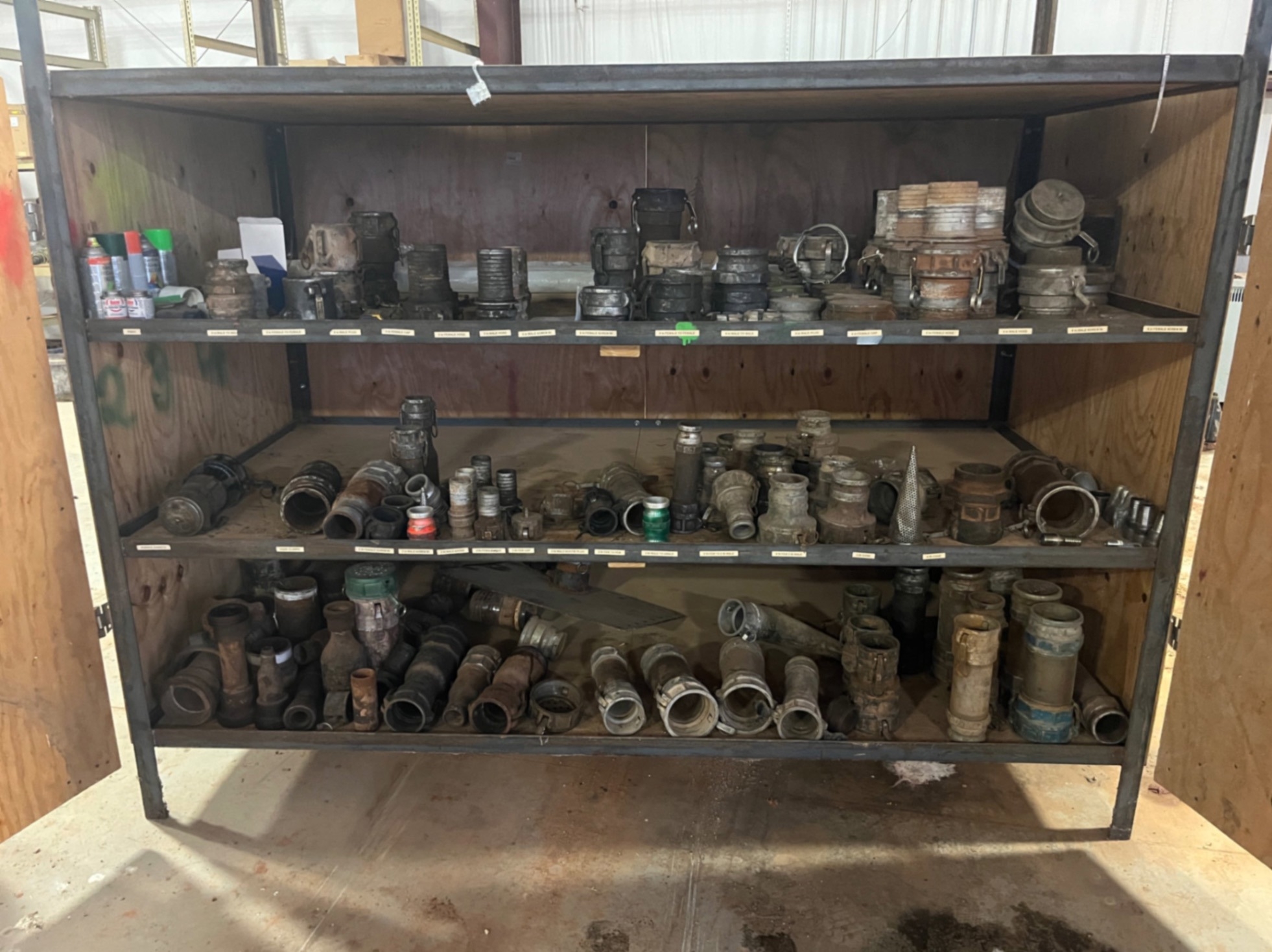 CABINET OF HOSE ENDS (A58216)