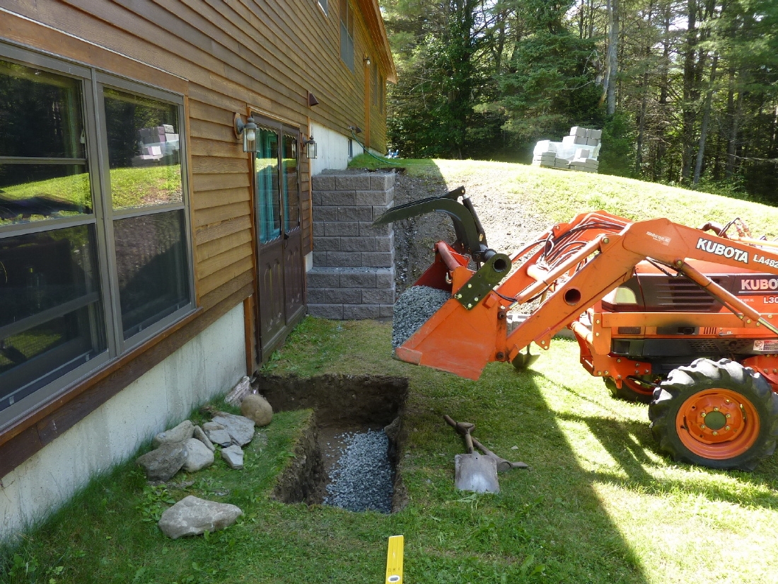 BackWall11.JPG