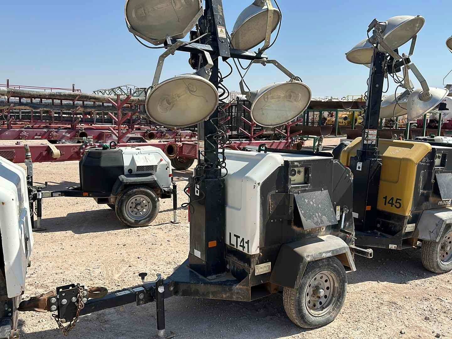 2019 ALLMAND V-SERIES LIGHT TOWER (A58216)