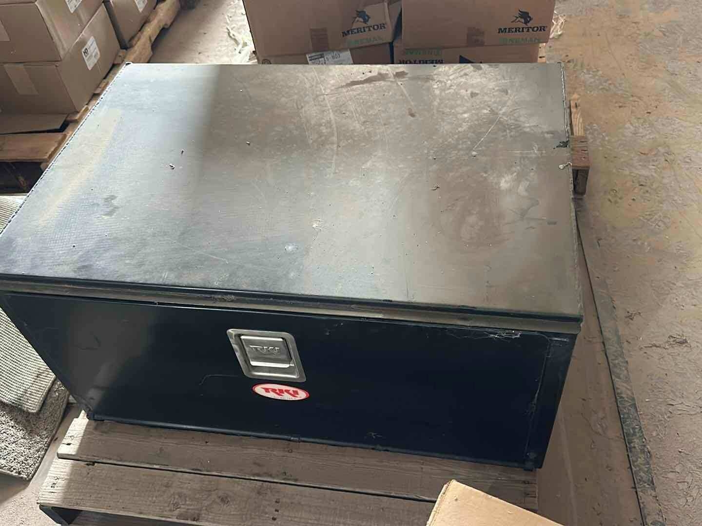 SIDE BOX (A55745)