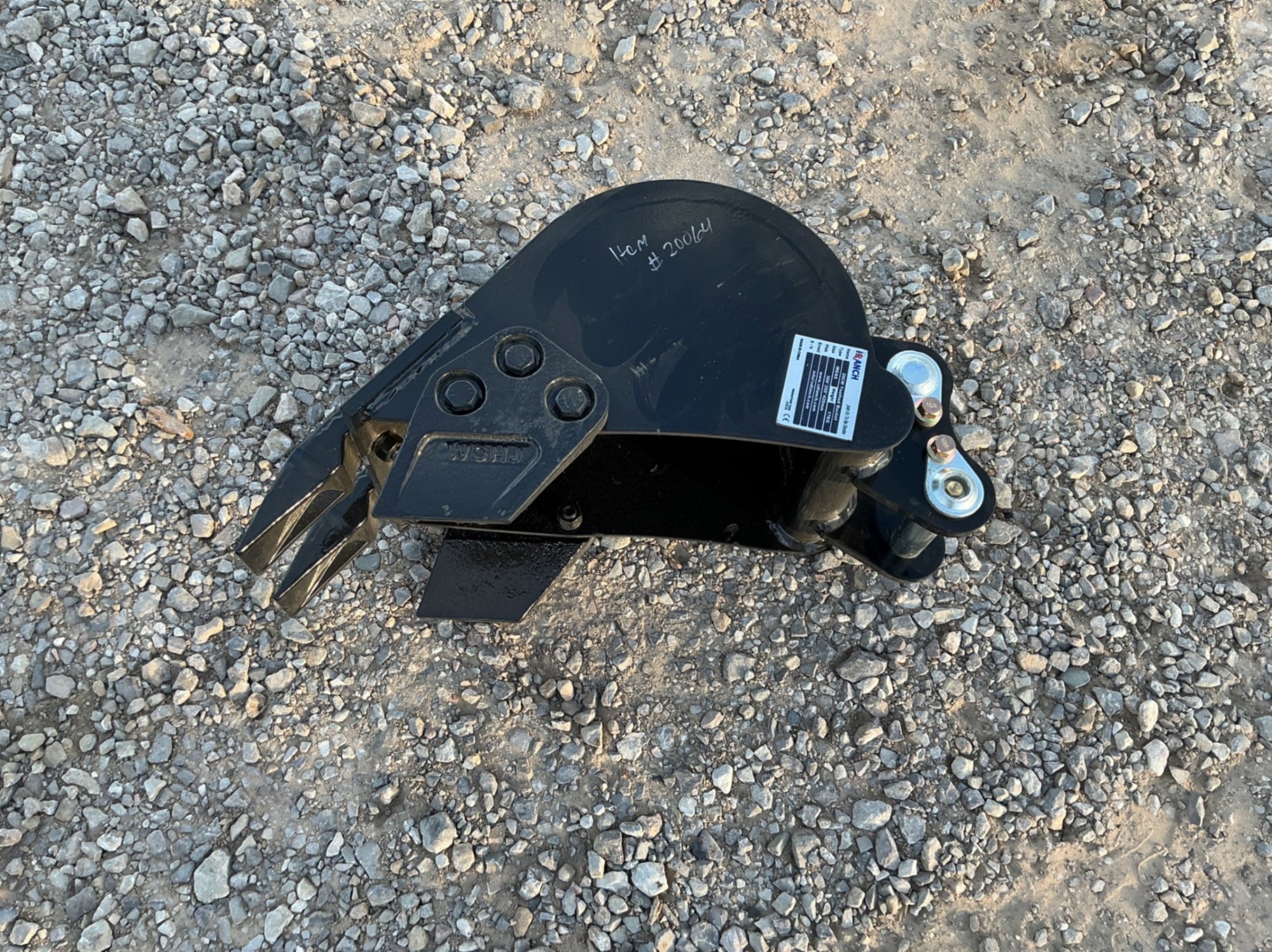 8 TOOTHED BUCKET FOR MINI EXCAVATOR (A58216)