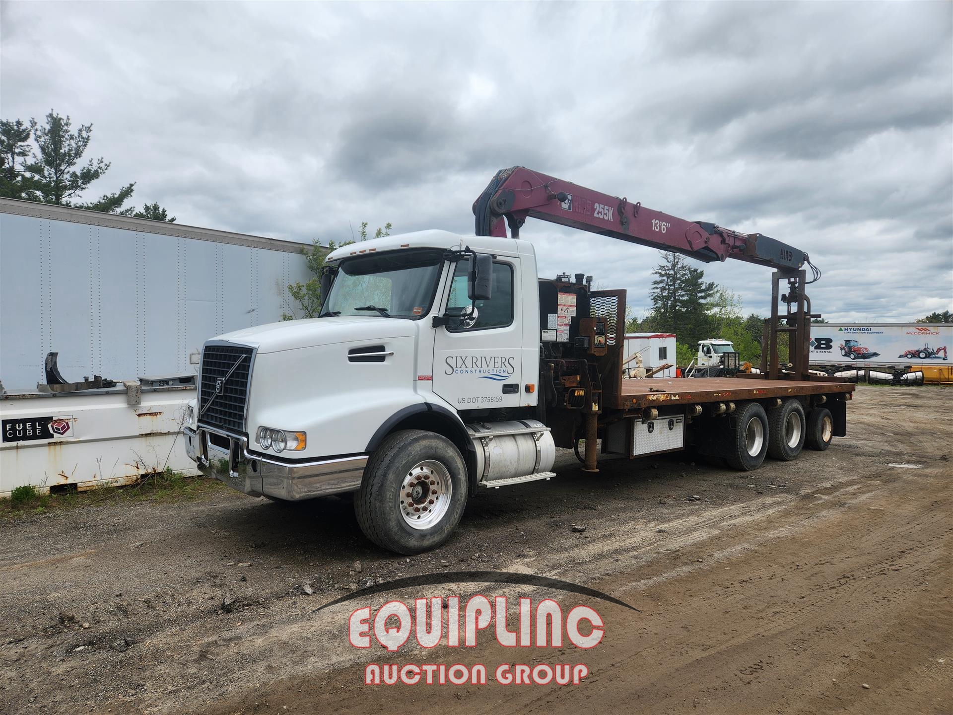 2008 VOLVO VHD64B CRANE TRUCK (A59905)