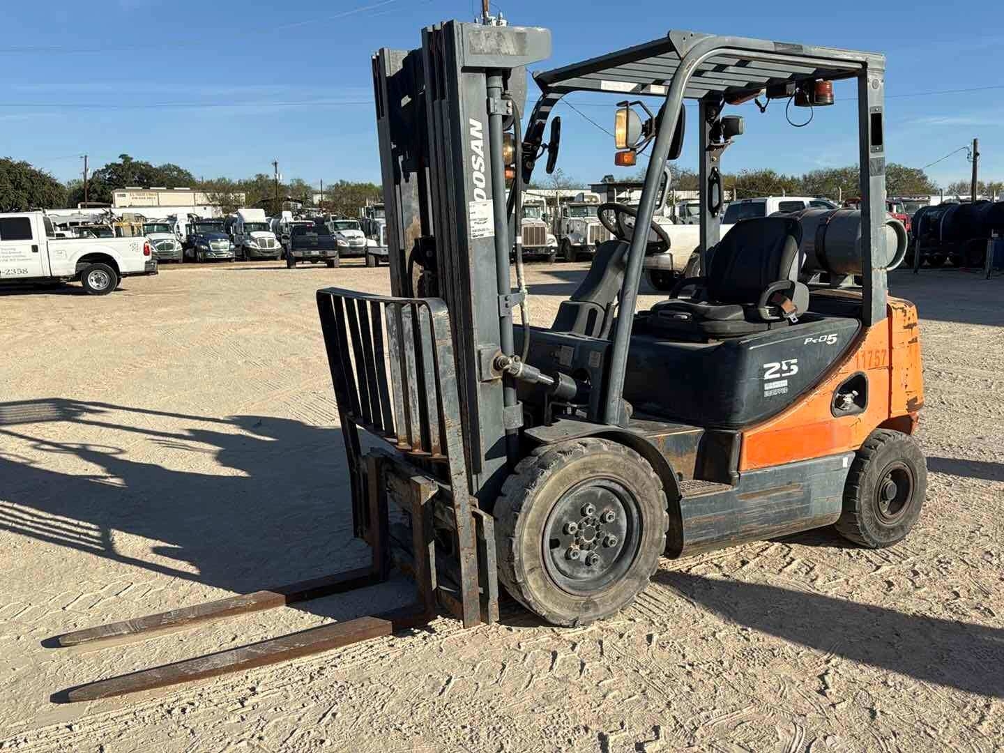 DOOSAN G23P-5 (A58216)