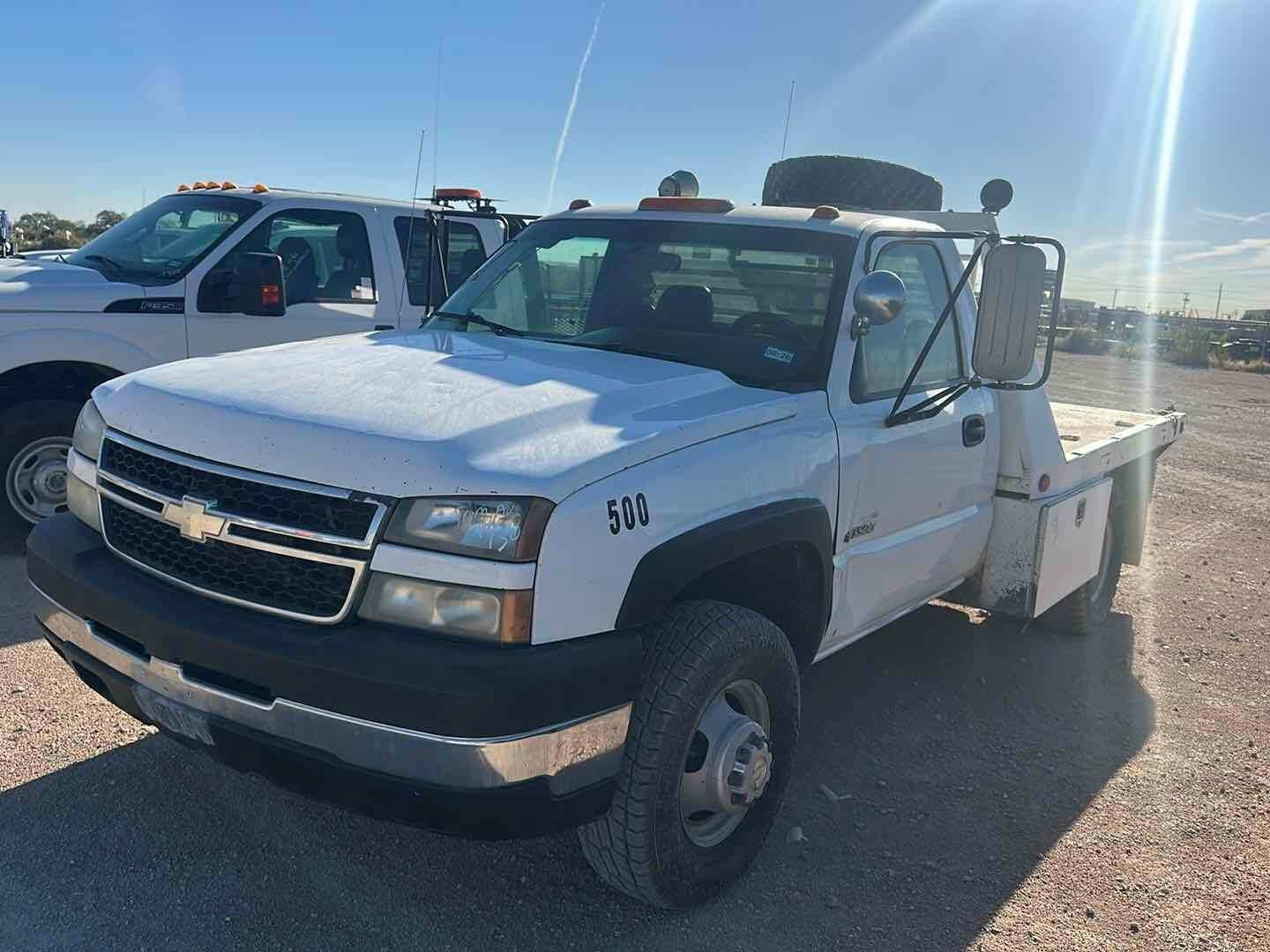 2006 CHEVROLET SILVERADO 3500 FLATBED (A55745)