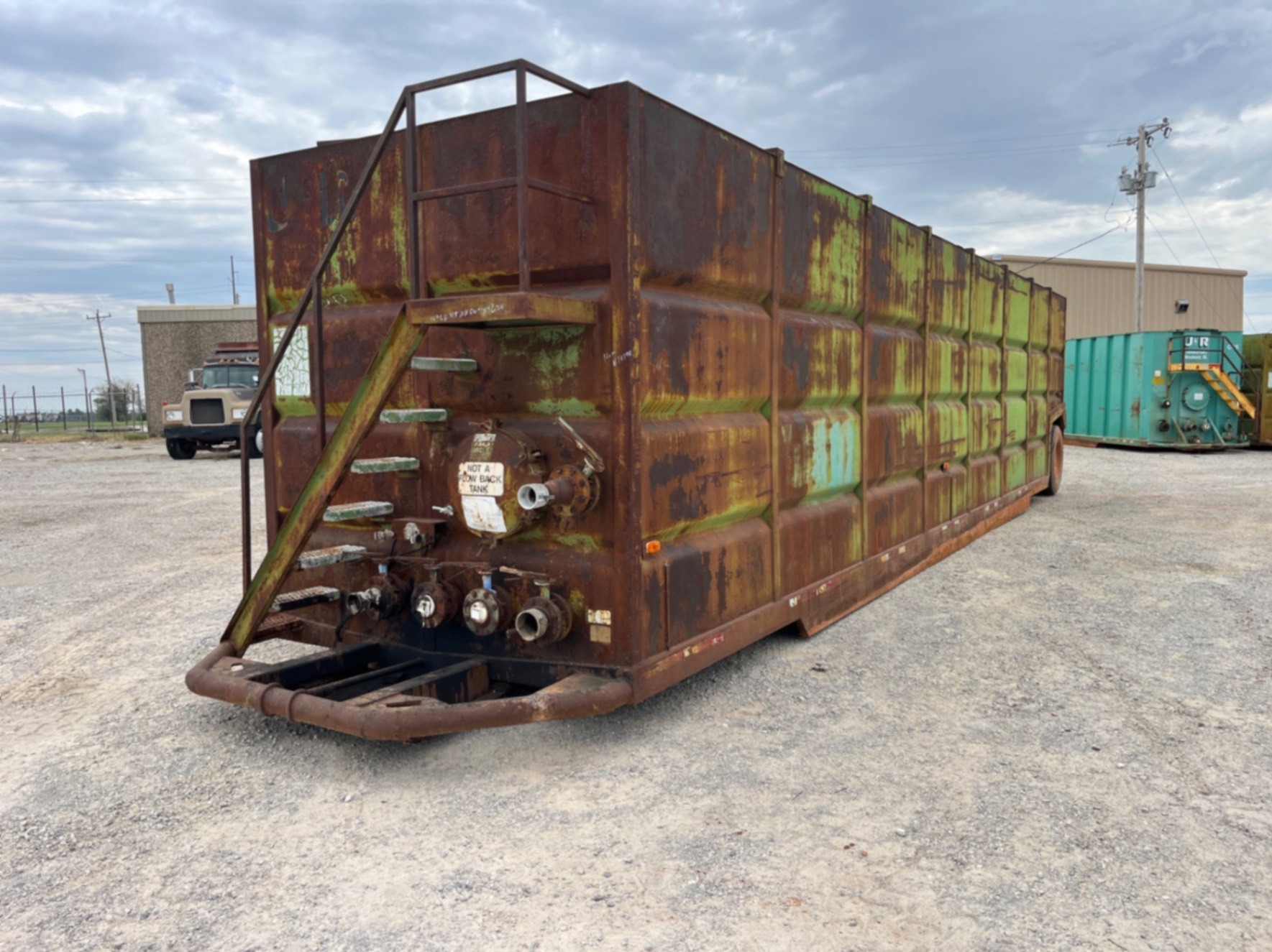 2005 CHANDLER  500 BBL FRAC TANK (A58216)