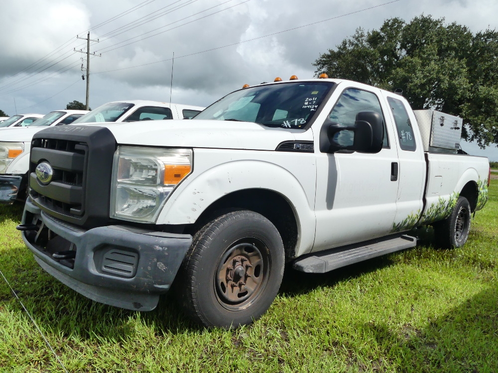 2011 Ford F-350 XL (A53314)
