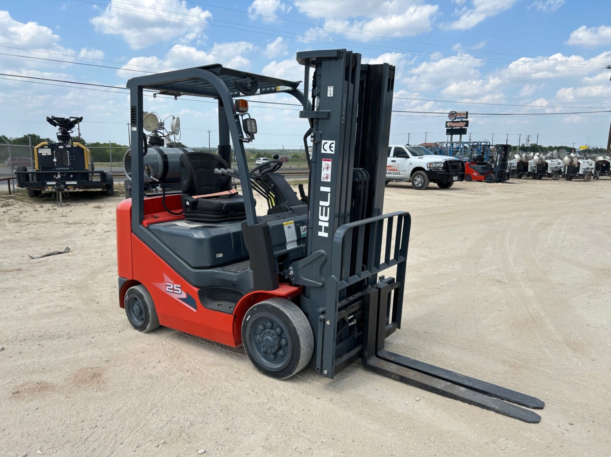 2023 HELI CPYD25C FORKLIFT (A58214)