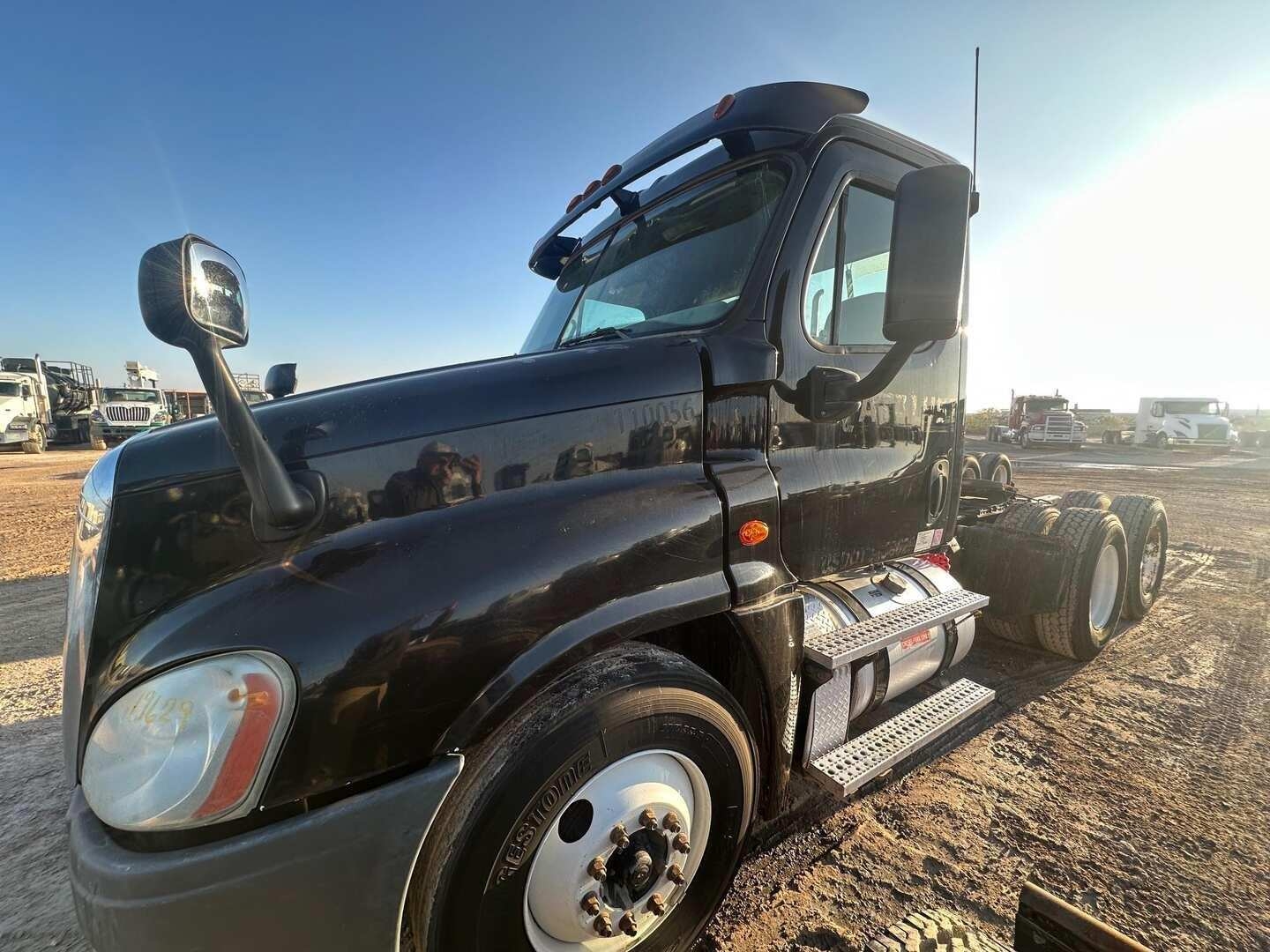 2013 FREIGHTLINER CASCADIA (A58214)