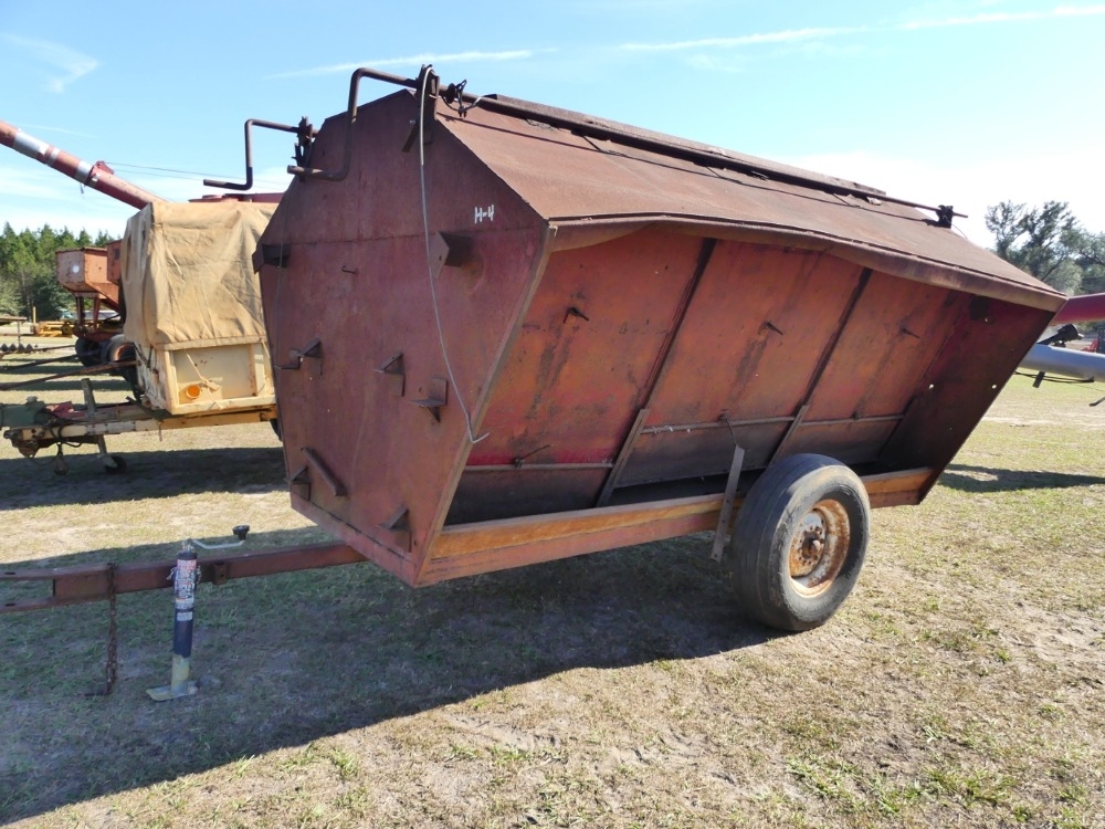 PT Cattle Feeder (A56469)