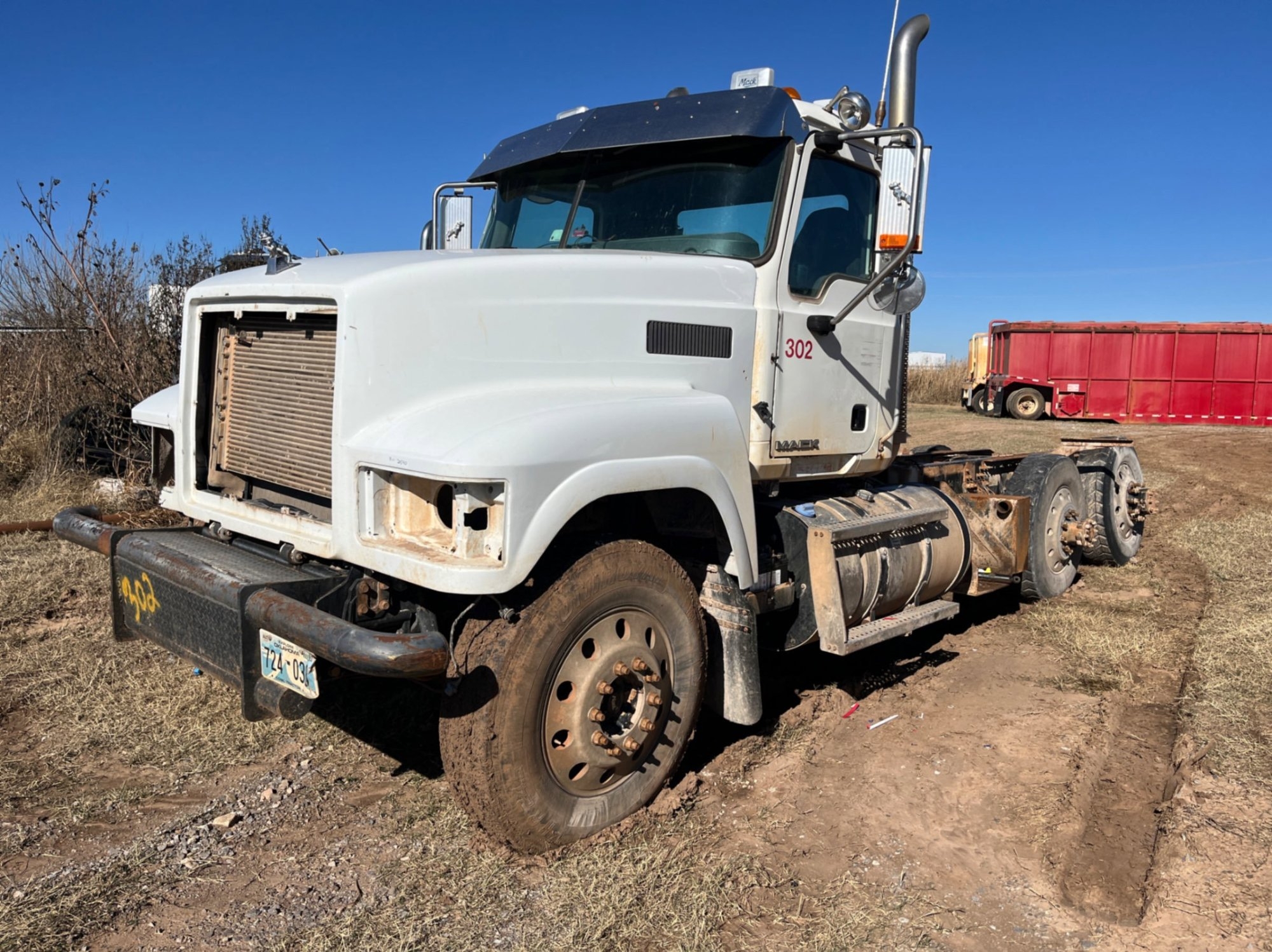 2013 MACK CHU613 DAYCAB (INOPERABLE) (A58214)