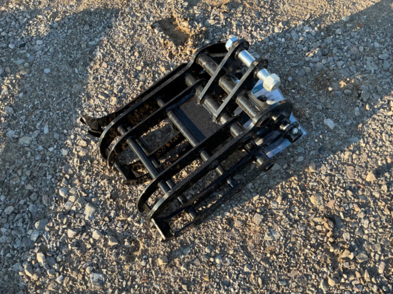 WOOD GRABBER FOR MINI EXCAVATOR (A58214)