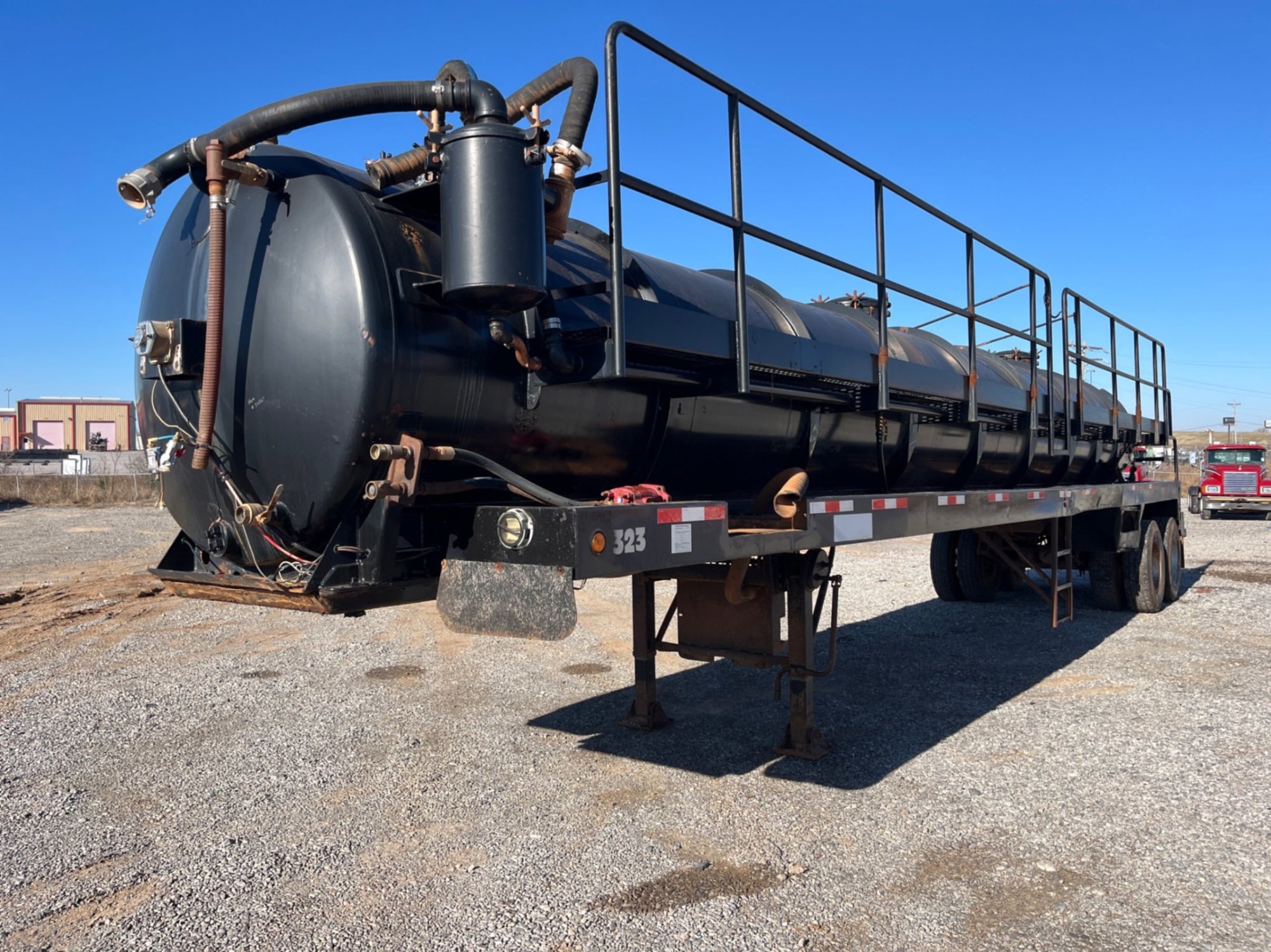 2012 SOUTHERN VAC 130 BBL STEEL VACUUM TRAILER (A58214)