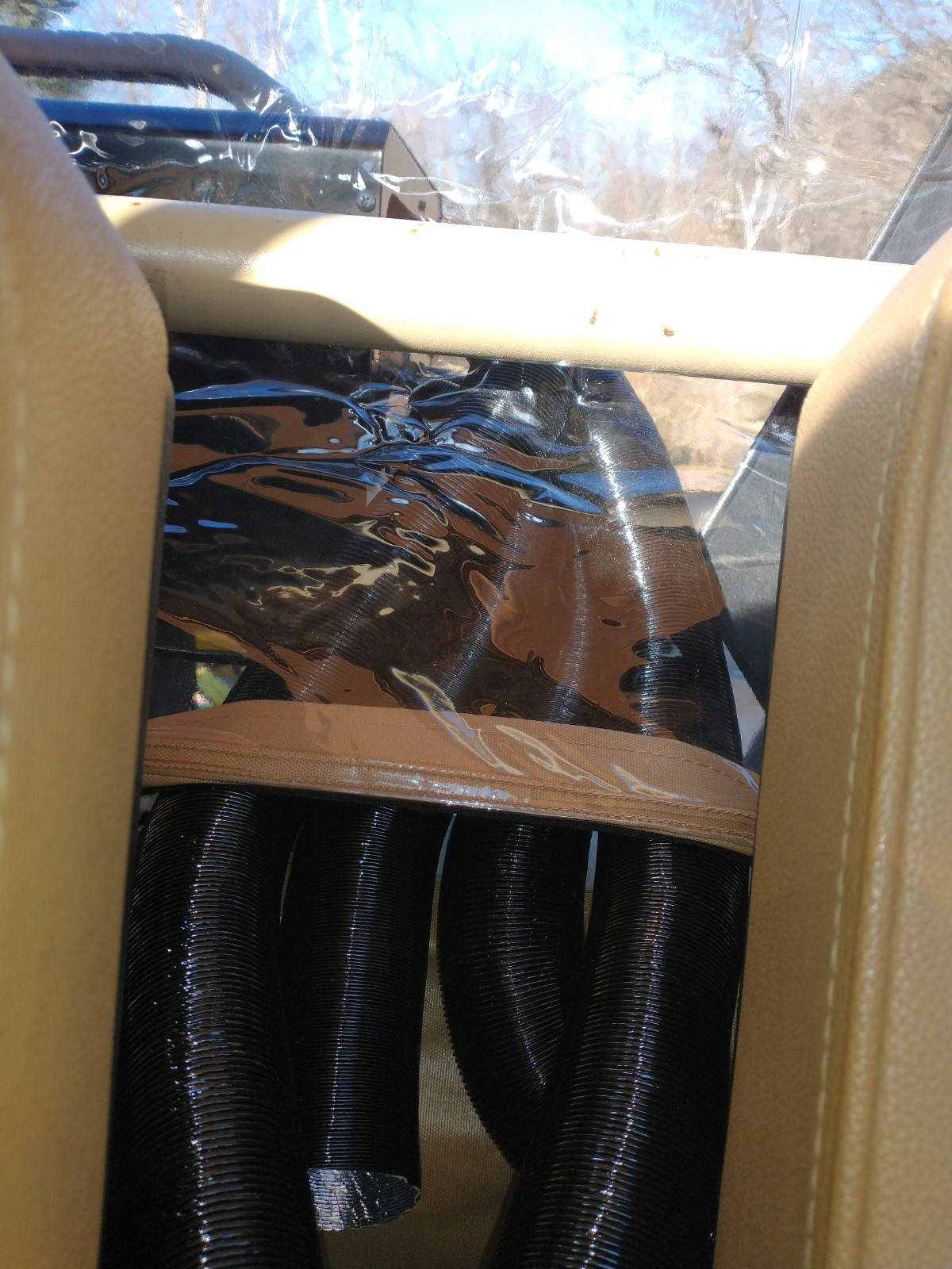 cab inside heater ducts 1.jpg cab inside heater ducts 1.jpg