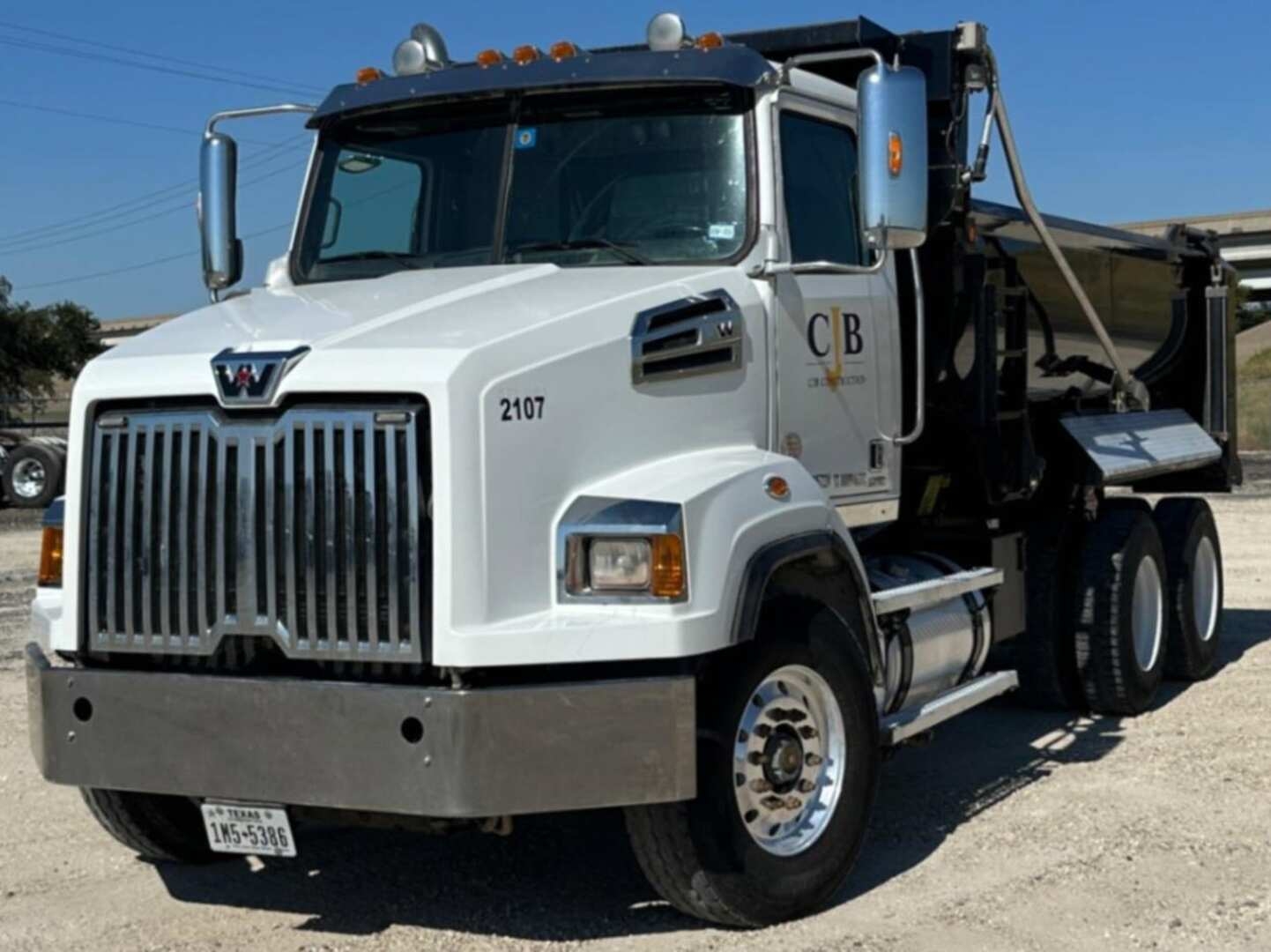 2021 WESTERN STAR 4700 DUMP TRUCK (A55745)