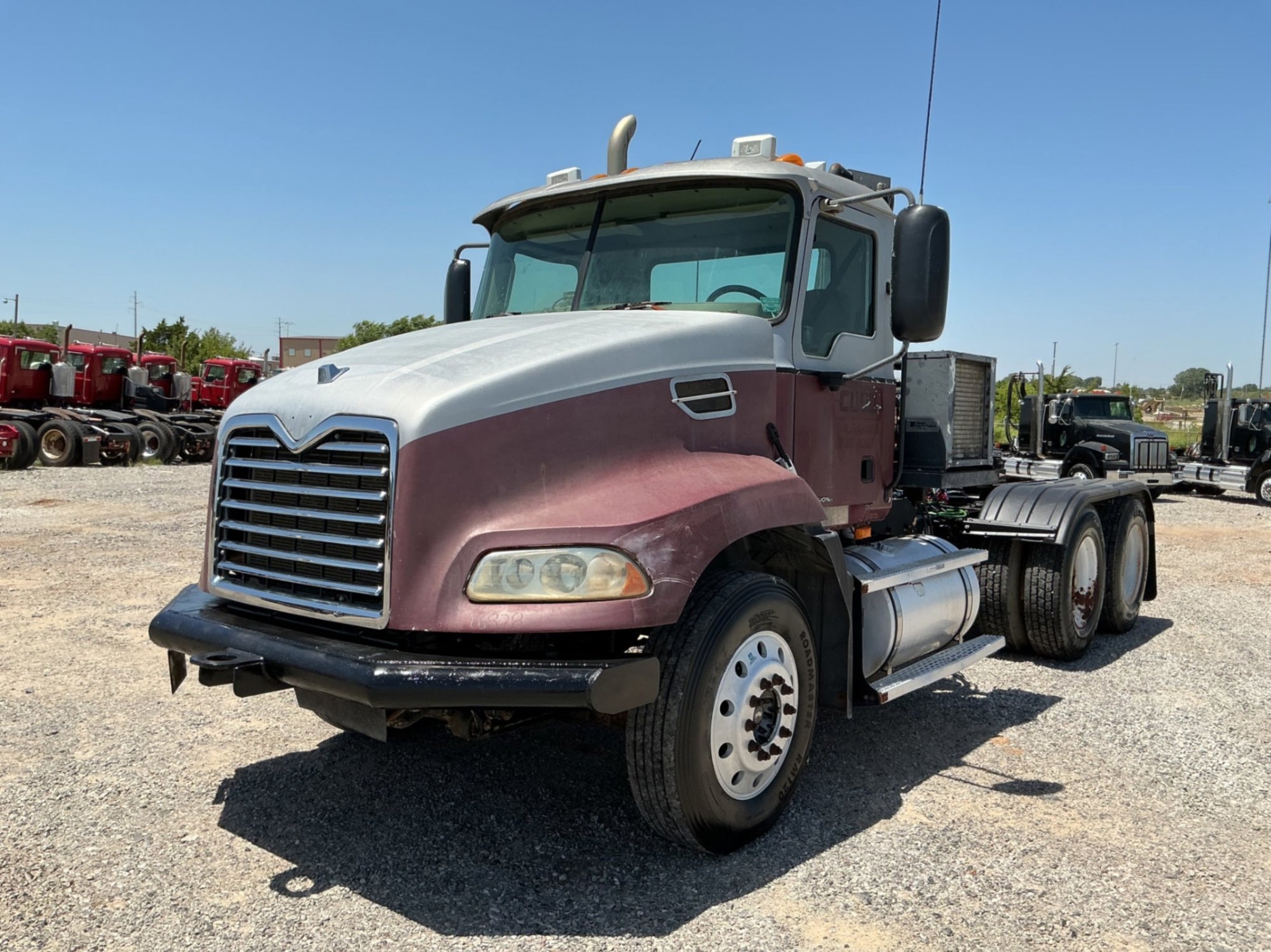 2007 MACK VISION (A50854)