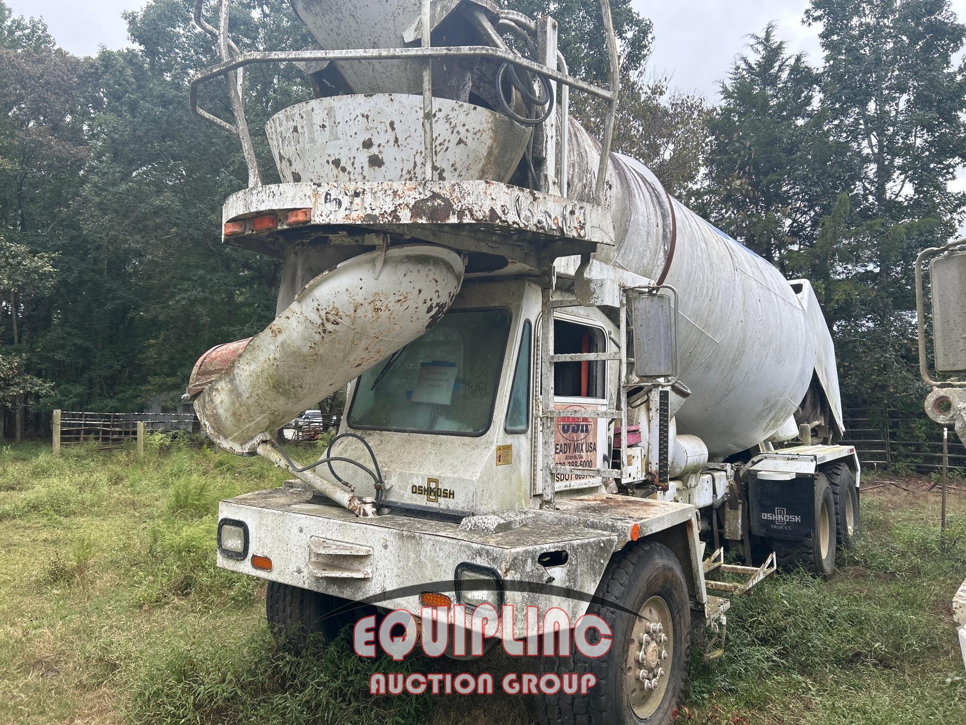 2006 OSHKOSH FRONT DISCHARGE CONCRETE TRUCK (A54313)
