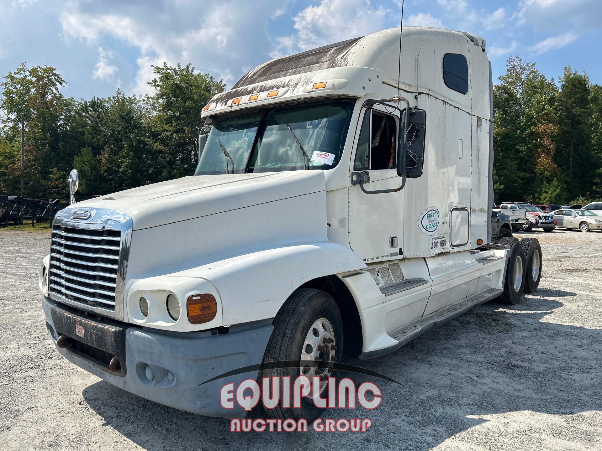 2006 FREIGHTLINER CST120 TANDEM AXLE SLEEPER TRUCK (A54607)