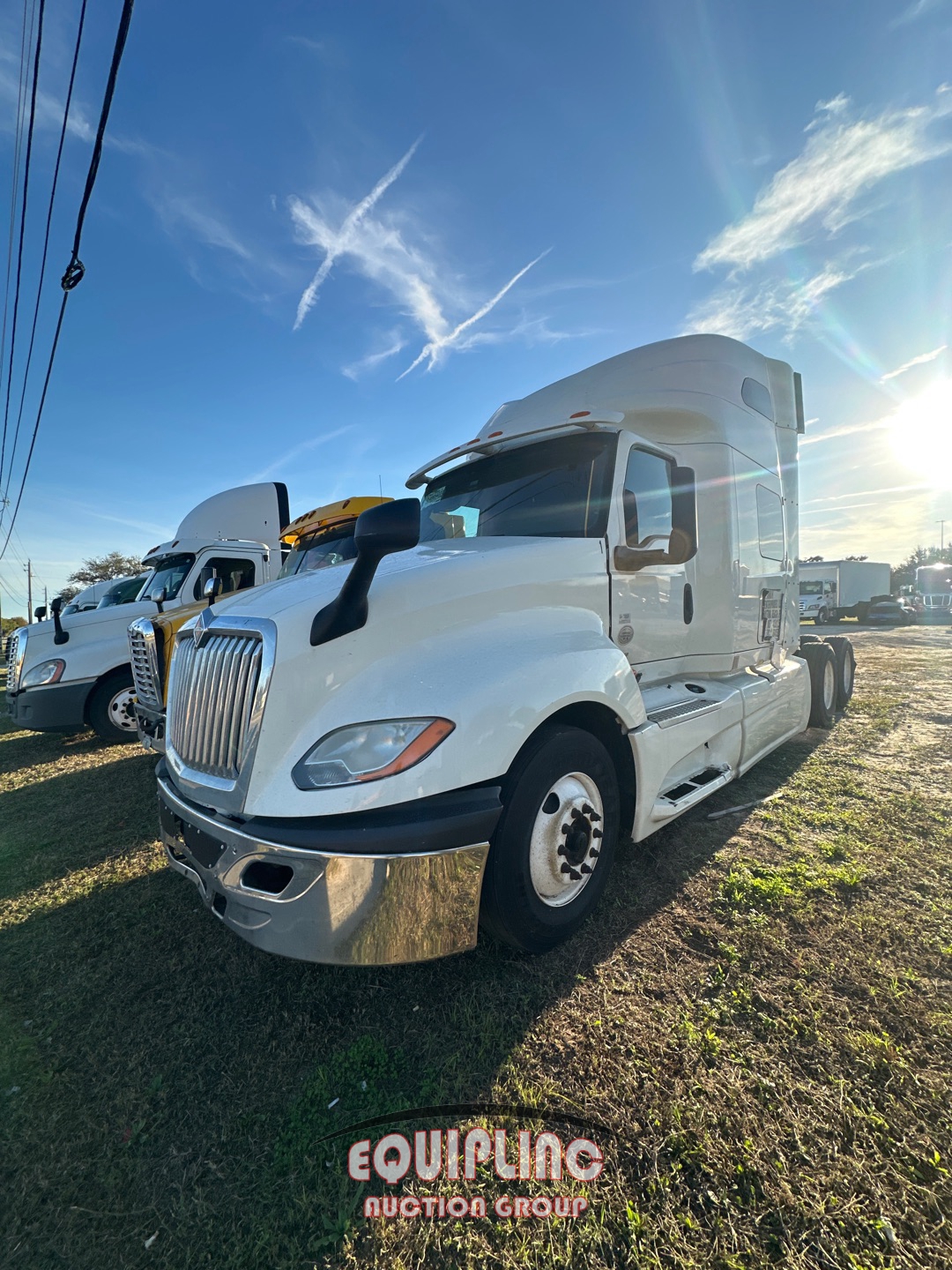 2018 INTERNATIONAL LT625 TANDEM AXLE SLEEPER (A59904)