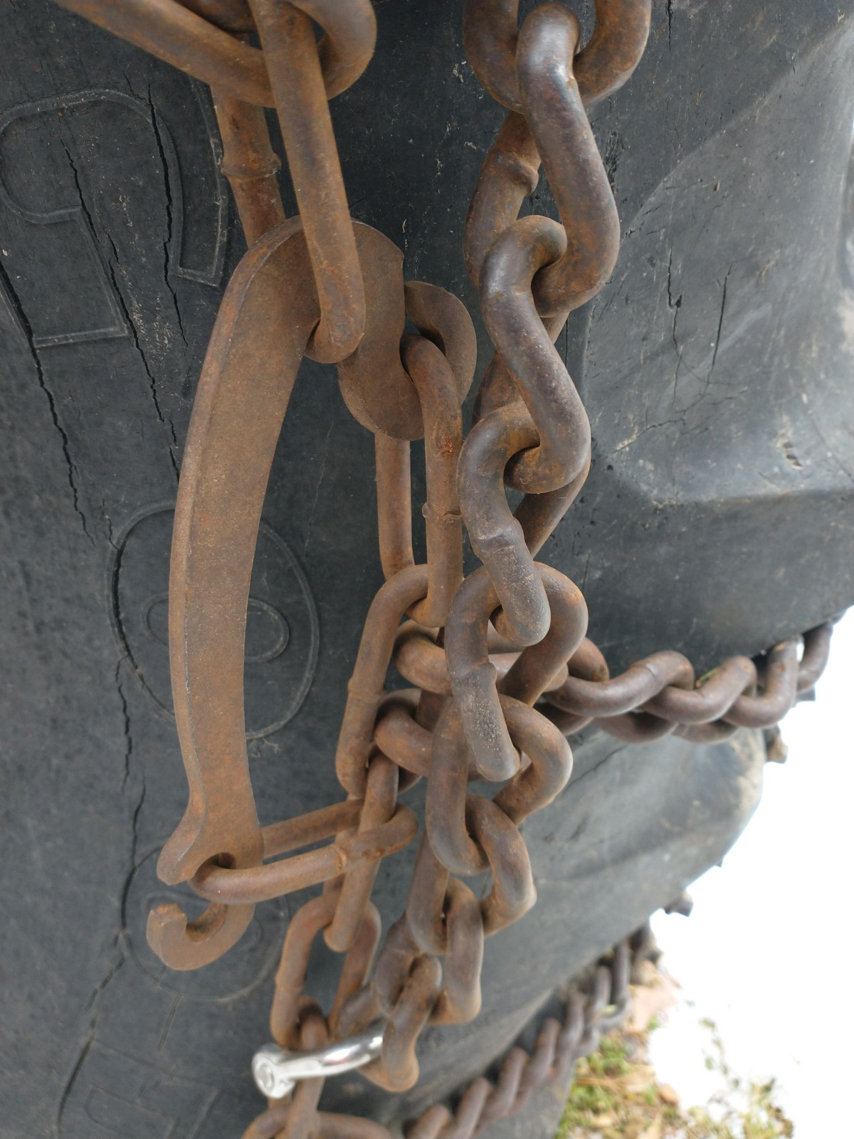 chain hook 1.jpg