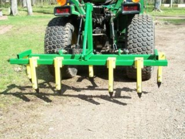 Chisel plow.jpg