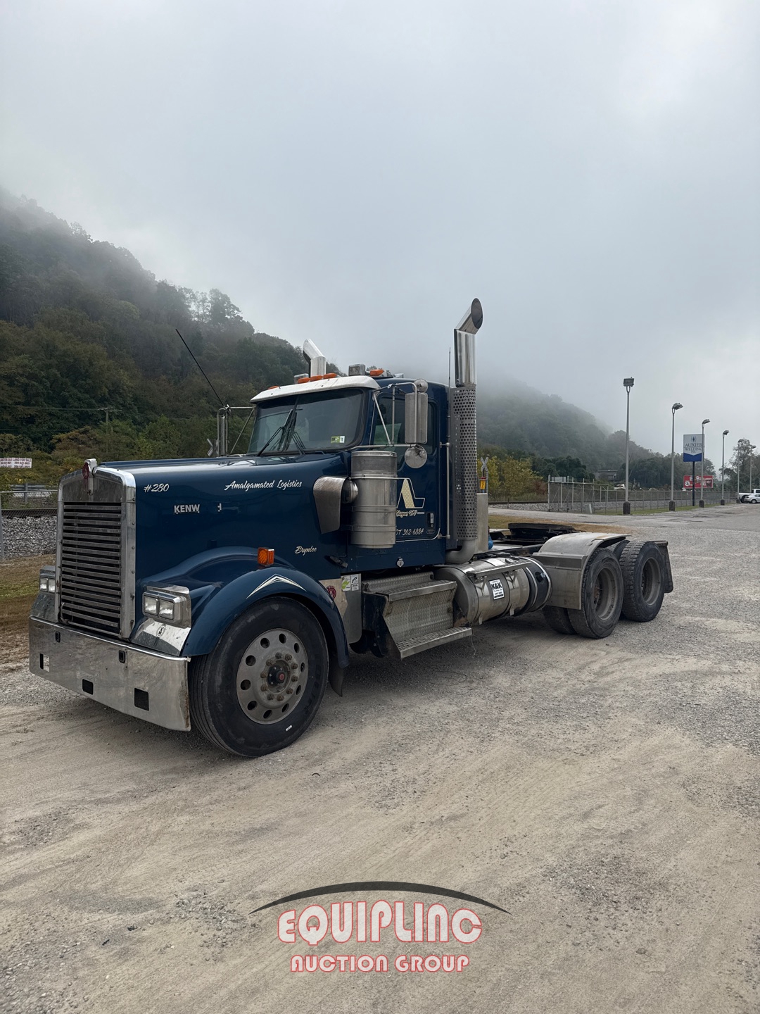 2016 KENWORTH W900 DAY CAB (A56129)