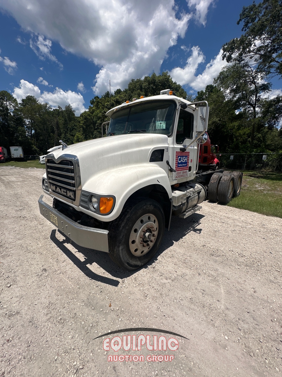 2005 MACK GRANITE GU713 DAY CAB (A51222)