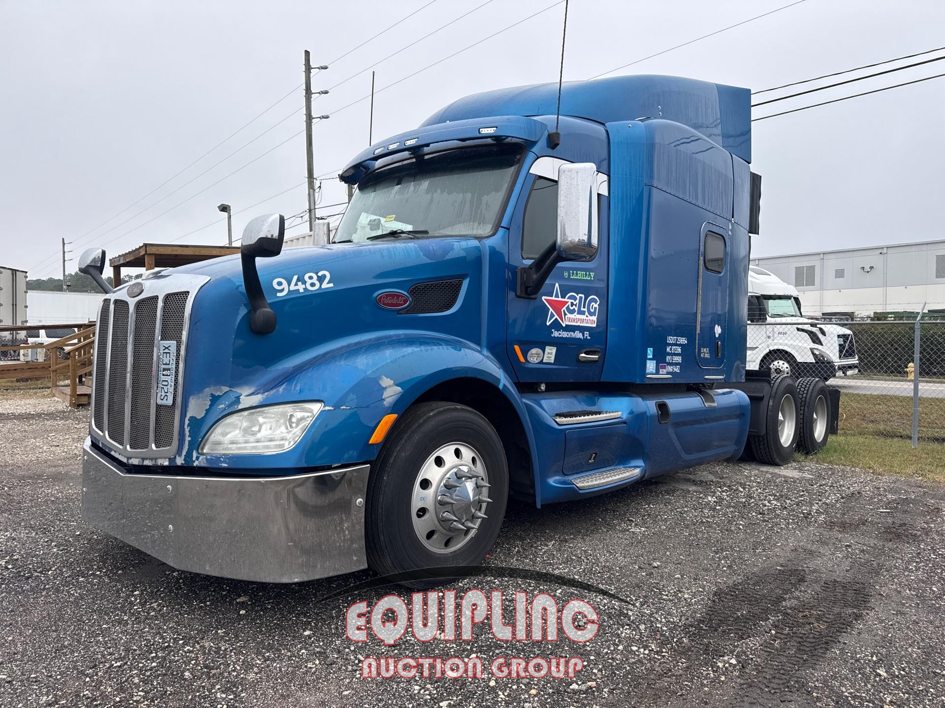 2016 PETERBILT 579 SLEEPER (A59575)