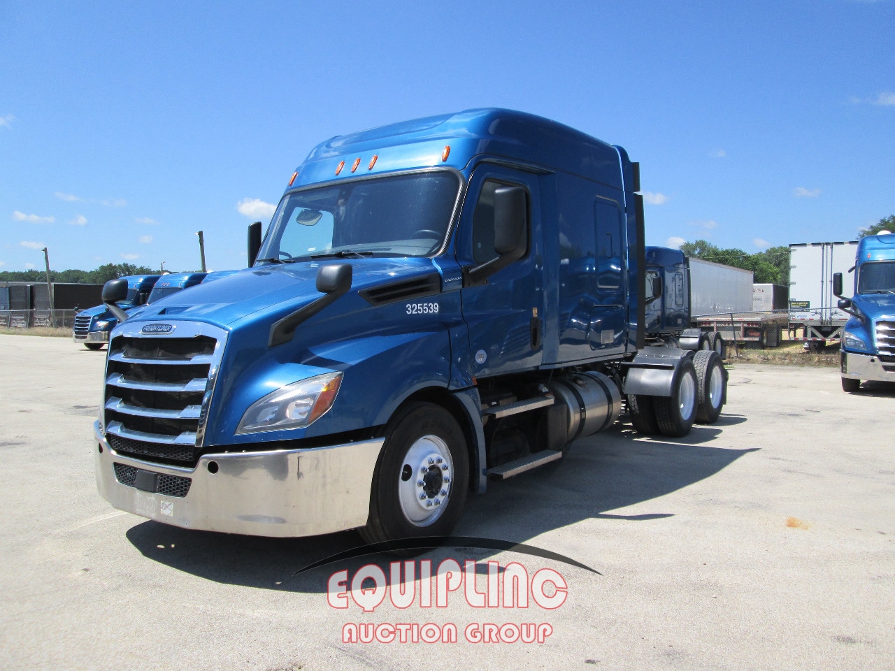 2020 FREIGHTLINER CASCADIA 126 SLEEPER TRUCK (A59575)