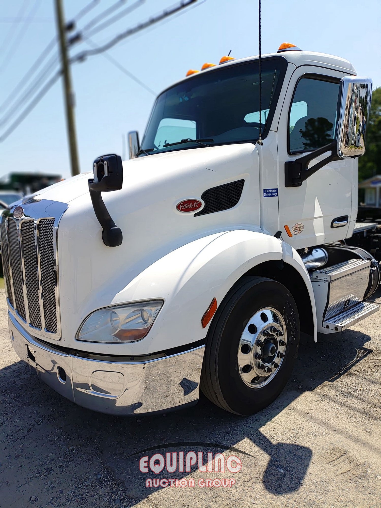 2018 PETERBILT 579 DAY CAB (A51222)