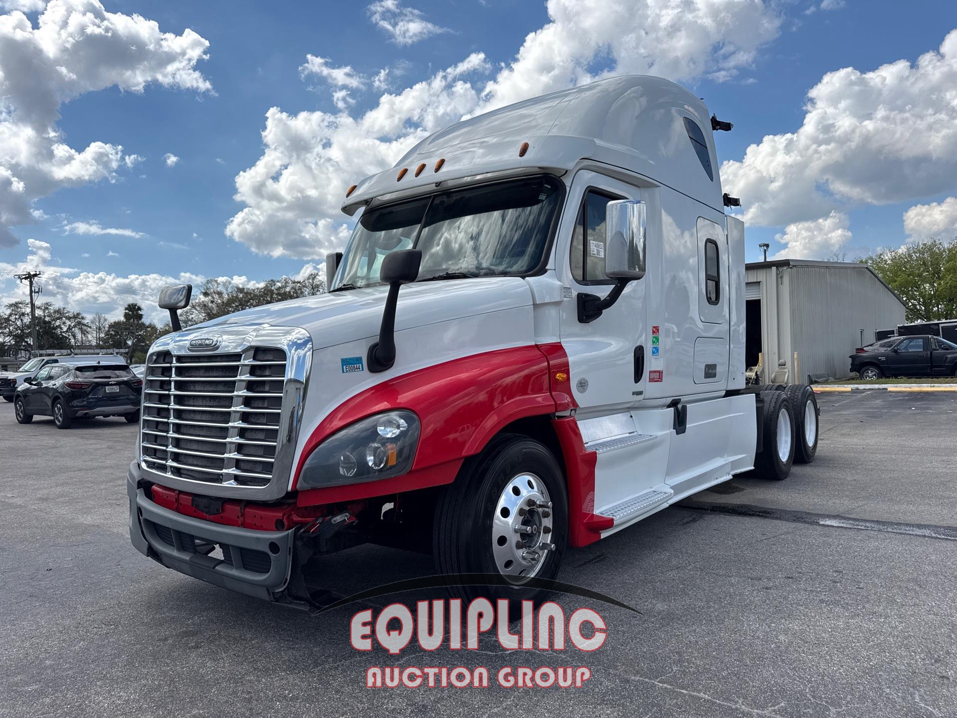 2018 FREIGHTLINER CASCADIA SLEEPER (A50046)