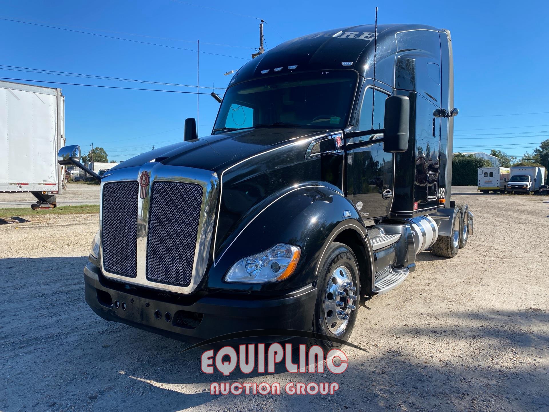 2016 KENWORTH T680 SLEEPER (A56129)