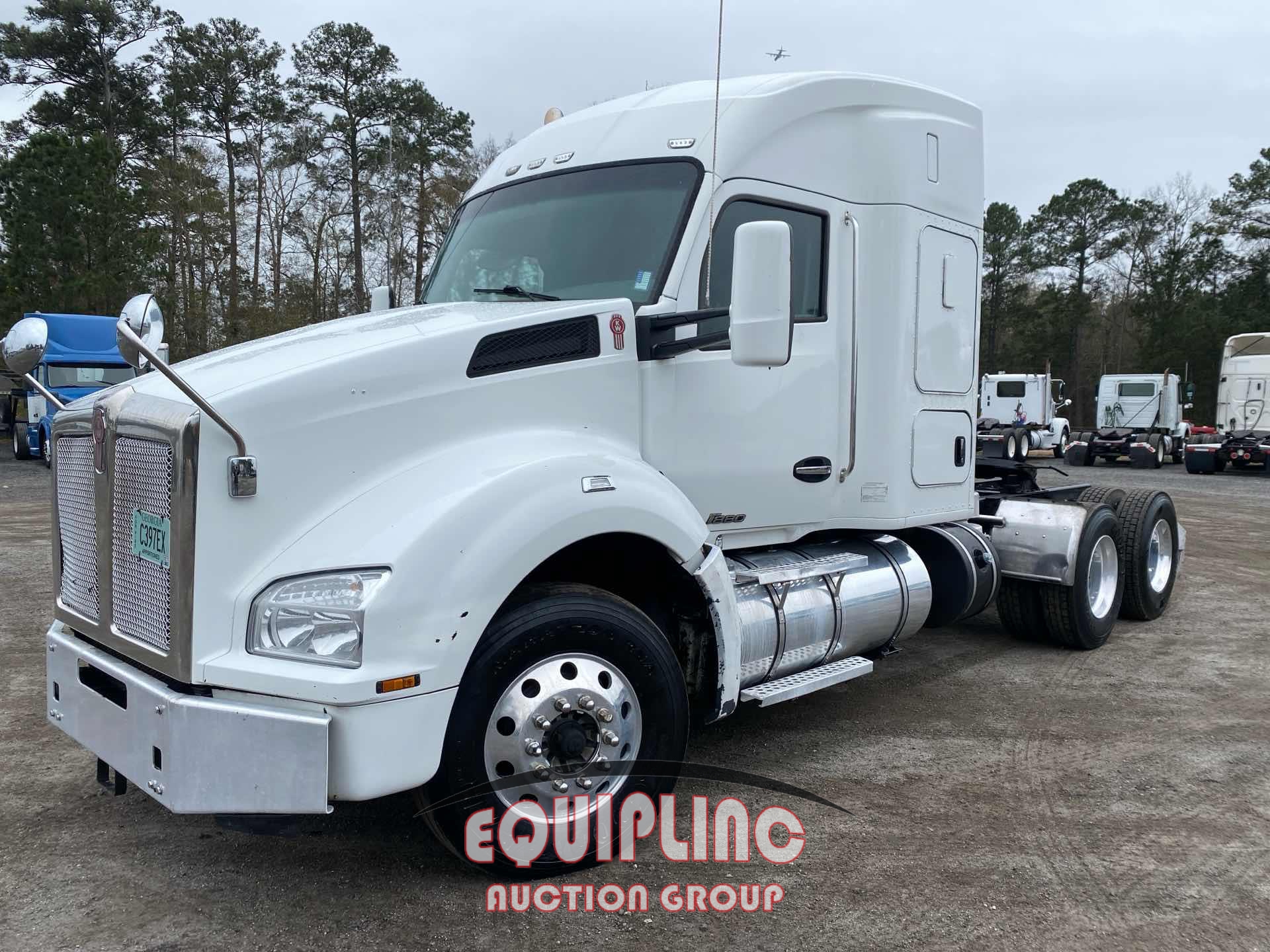 2019 KENWORTH T880 6X4 T/A SLEEPER TRUCK TRACTOR (A59910)