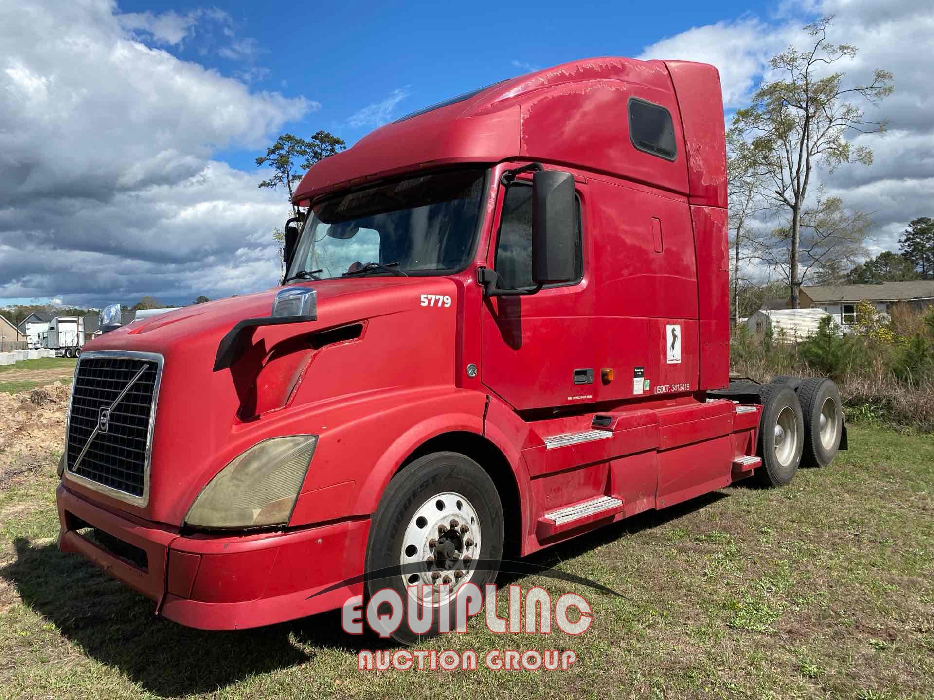 2007 VOLVO VNL T/A SLEEPER TRACTOR TRUCK (A59914)