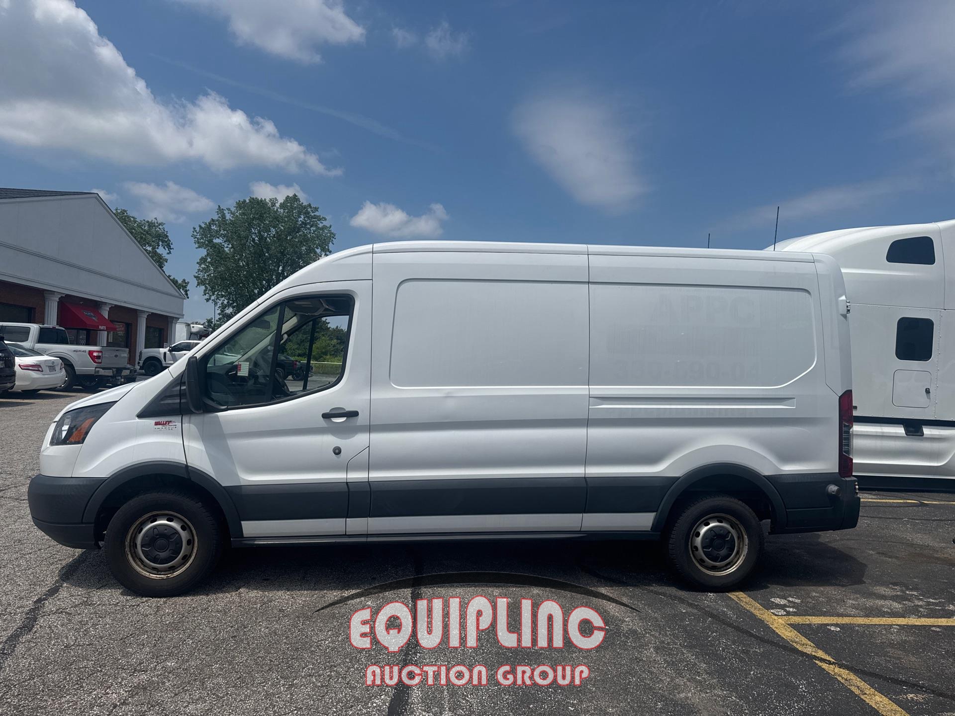 2017 FORD TRANSIT CARGO VAN (A50046)