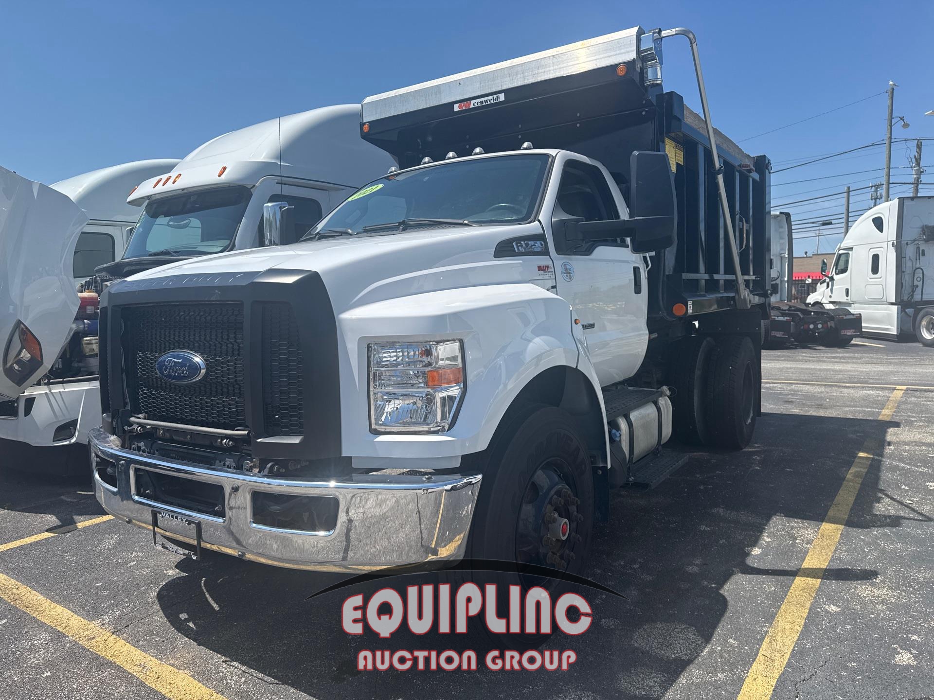 2021 FORD F750 DUMP TRUCK (A50046)
