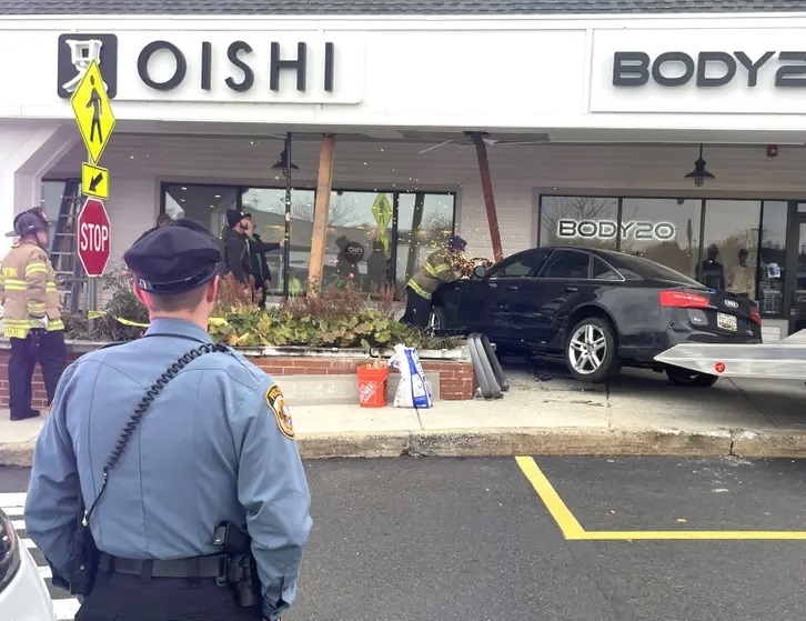 Crash7.jpg