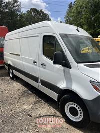 2022 MERCEDES SPRINTER 2500 S/A CARGO VAN (A67147)