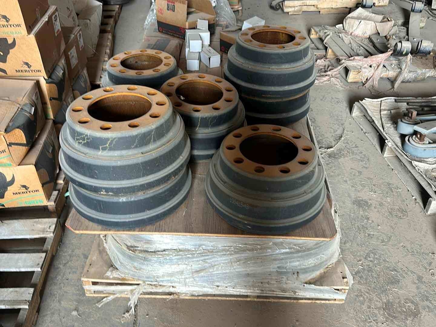MISC PALLET OF BRAKE DRUMS (A55745)