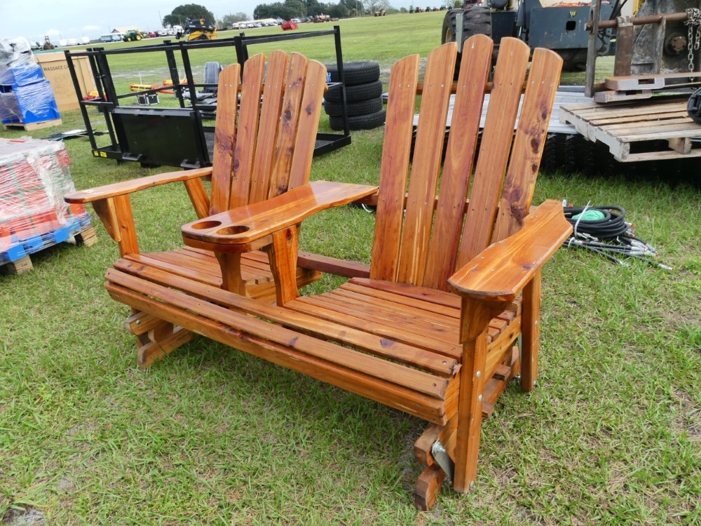 Wood Gliding Bench (A57149)