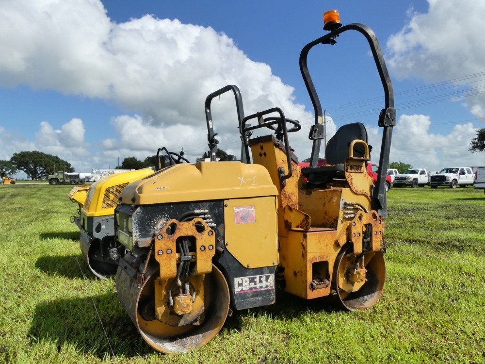 CAT CB-114 (A53314)