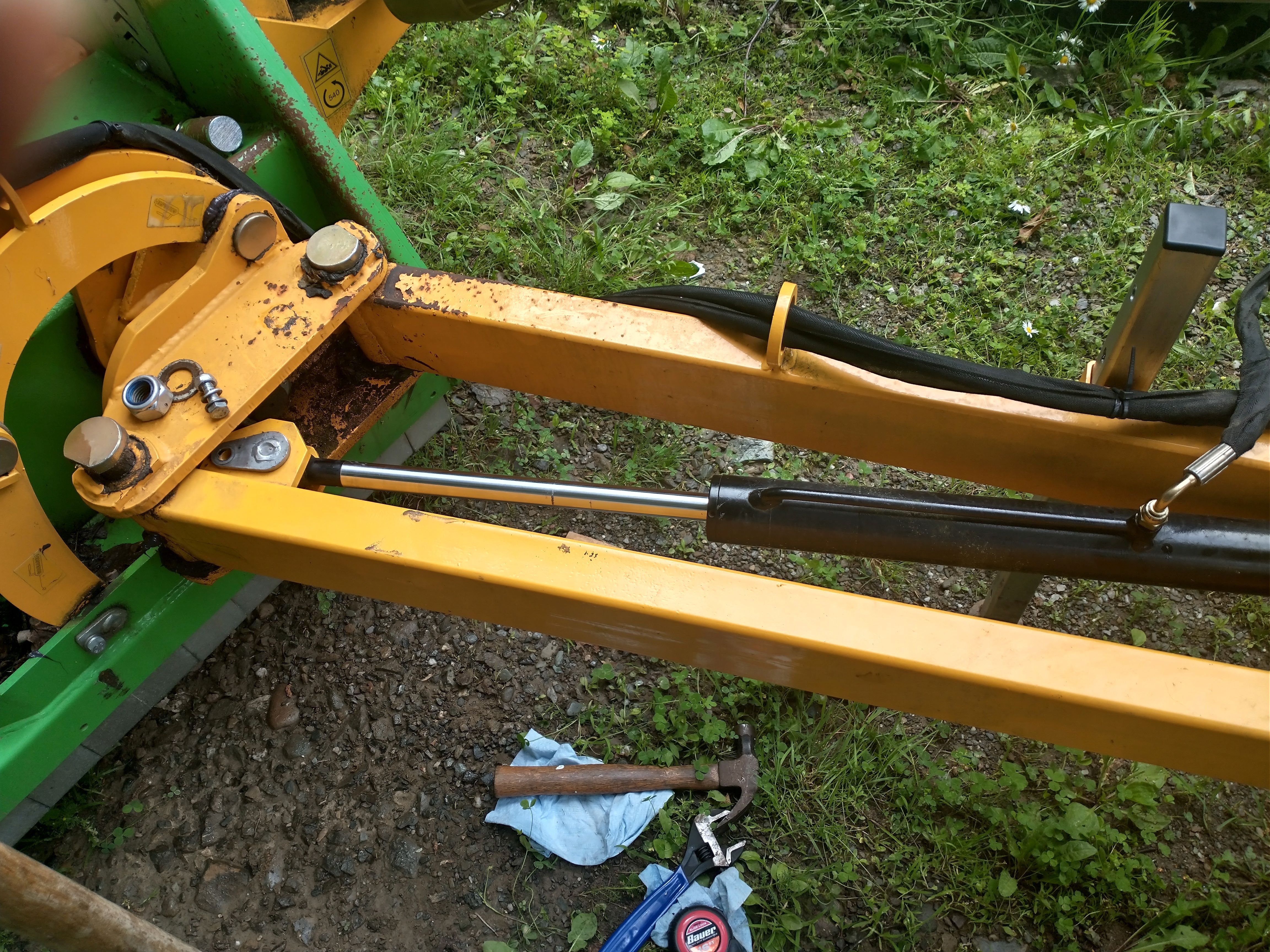 Damaged main beam 2.jpg