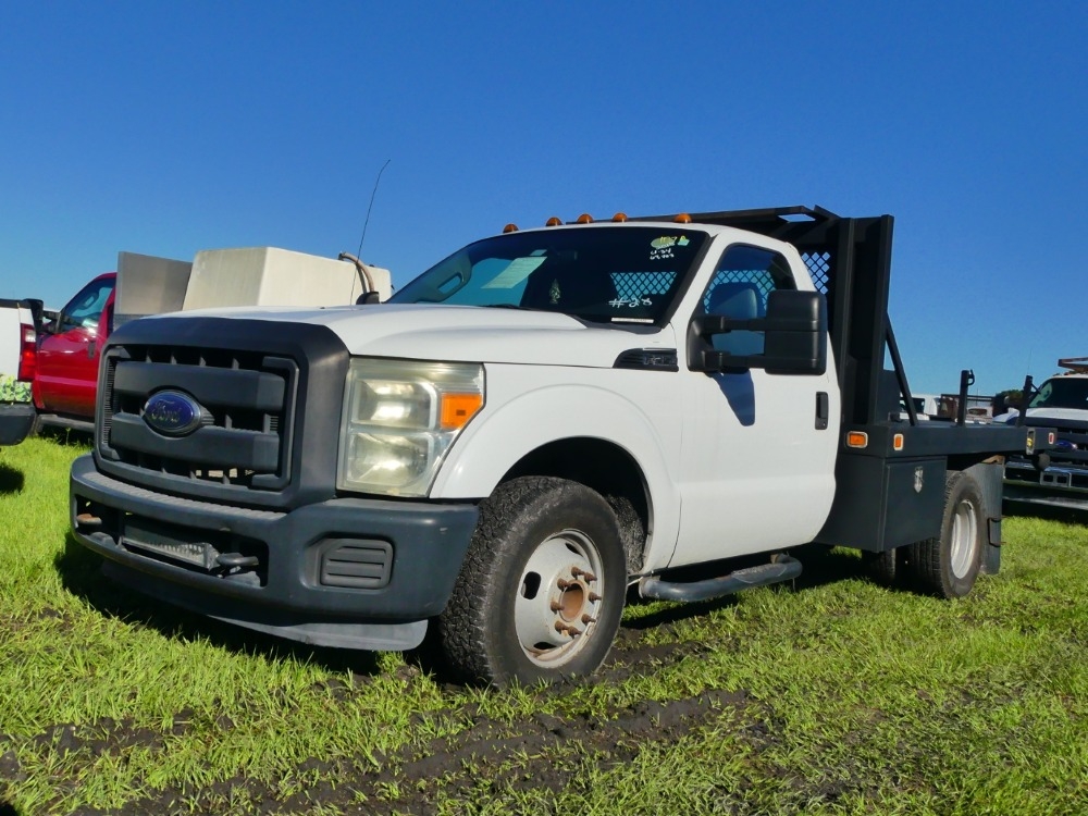 2015 Ford F-350XL (A53314)