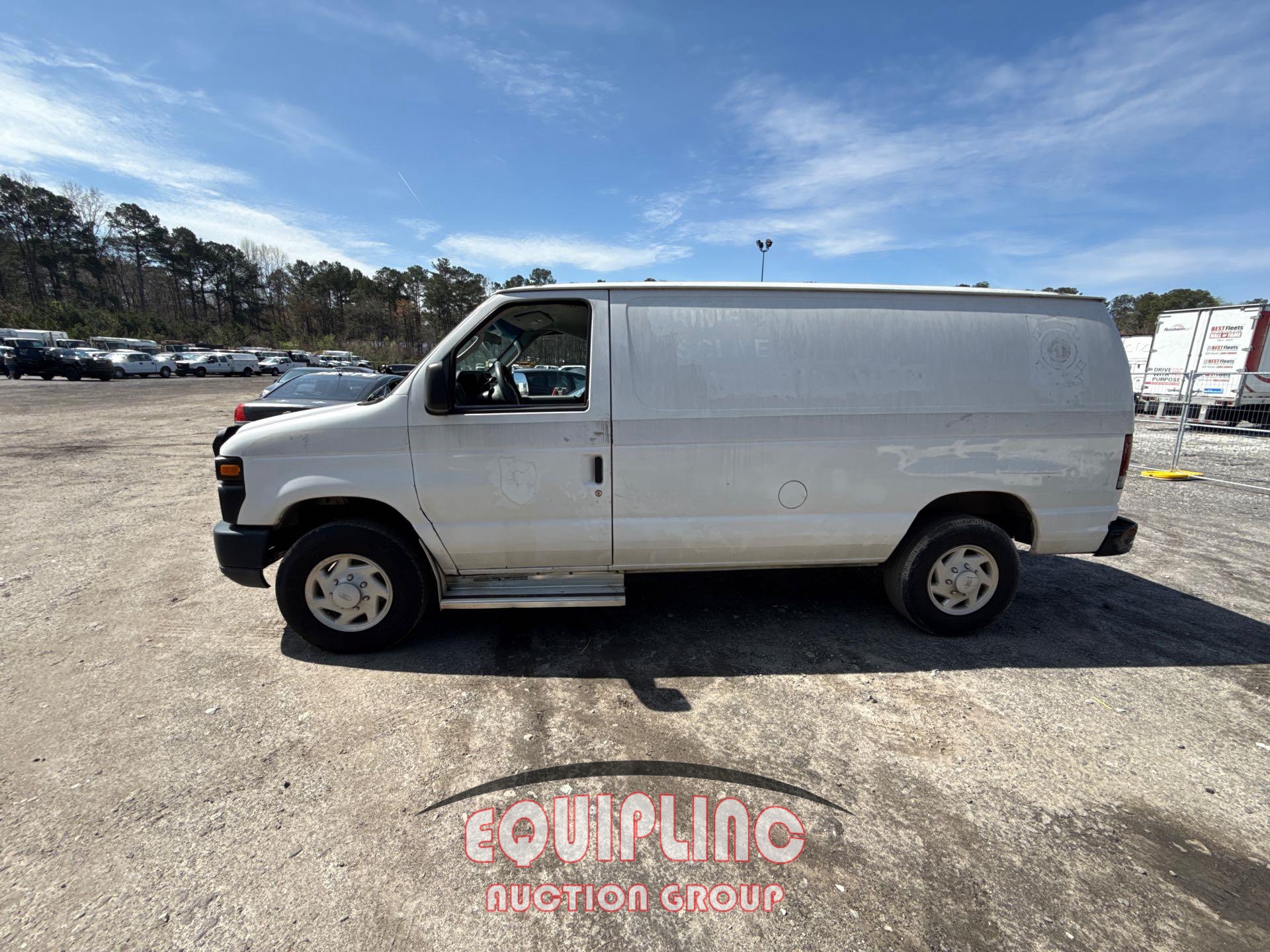 2009 FORD E250 CARGO VAN (A66091)