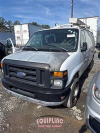 2009 FORD E350 CARGO VAN (A66091)