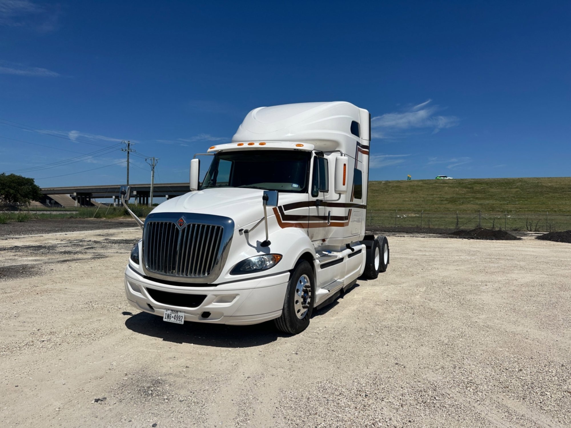 2017 INTERNATIONAL PRO STAR SERIES SLEEPER (A50854)